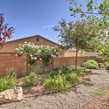 Step-Free, Modern Home - 12 Mi To Old Town!-3